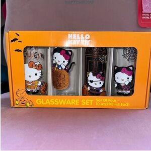 Hello Kitty Halloween Glass set